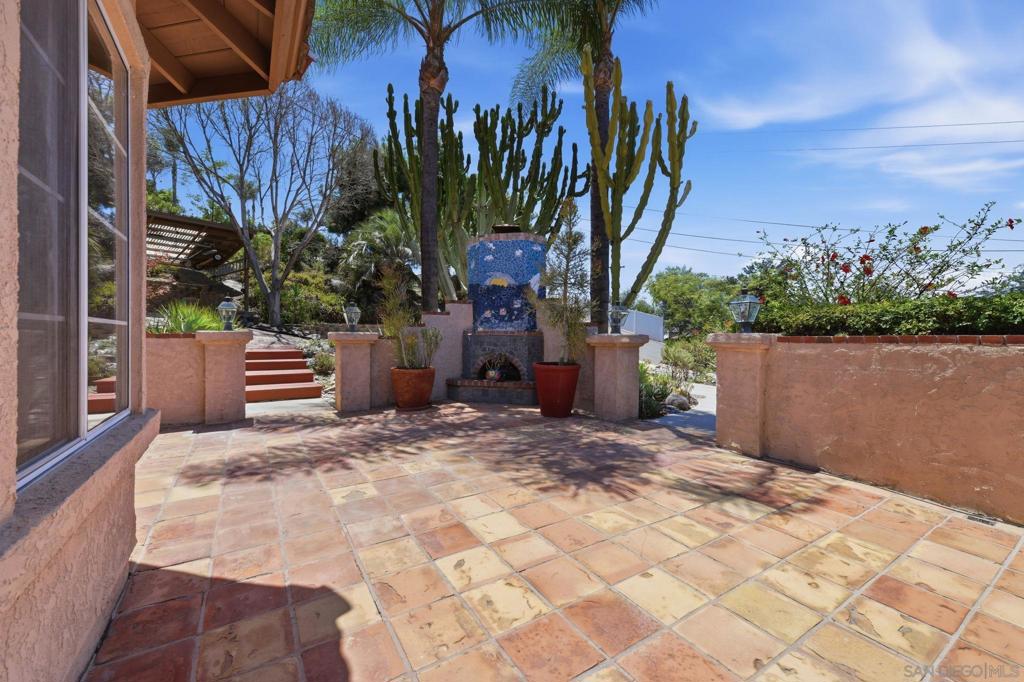 1653 Vista Vereda Property Photo 43
