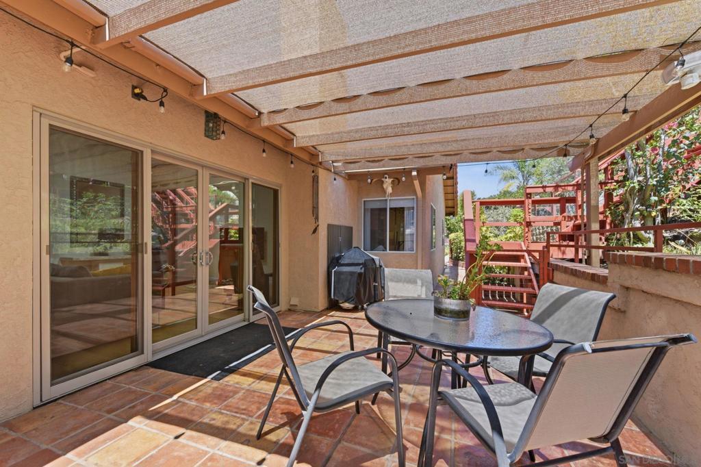 1653 Vista Vereda Property Photo 46