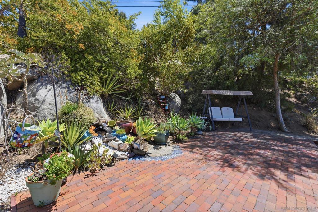 1653 Vista Vereda Property Photo 49