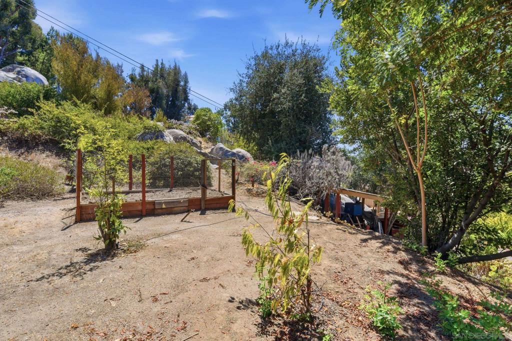 1653 Vista Vereda Property Photo 62