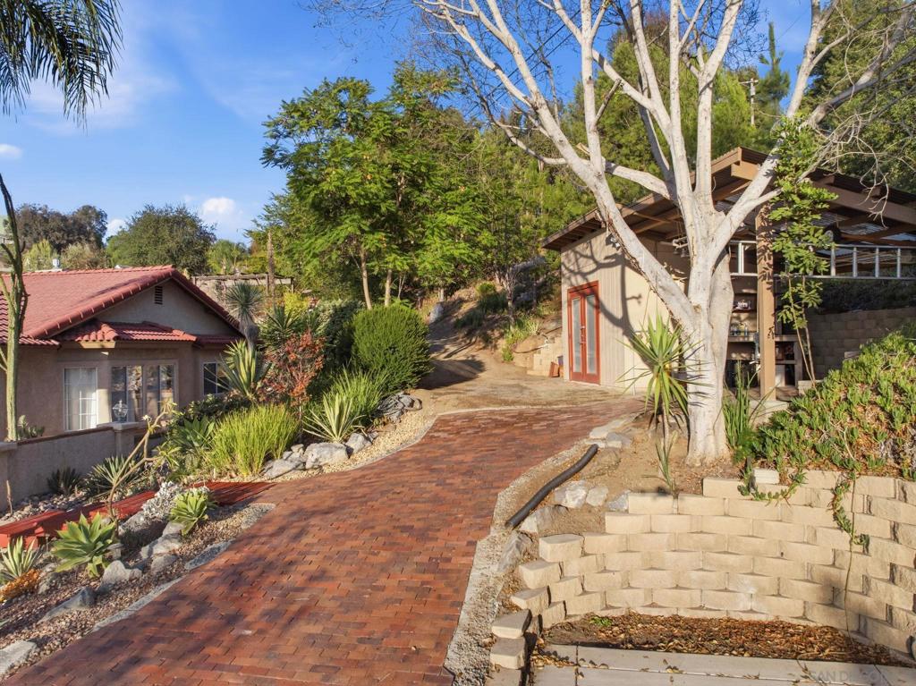 1653 Vista Vereda Property Photo 66