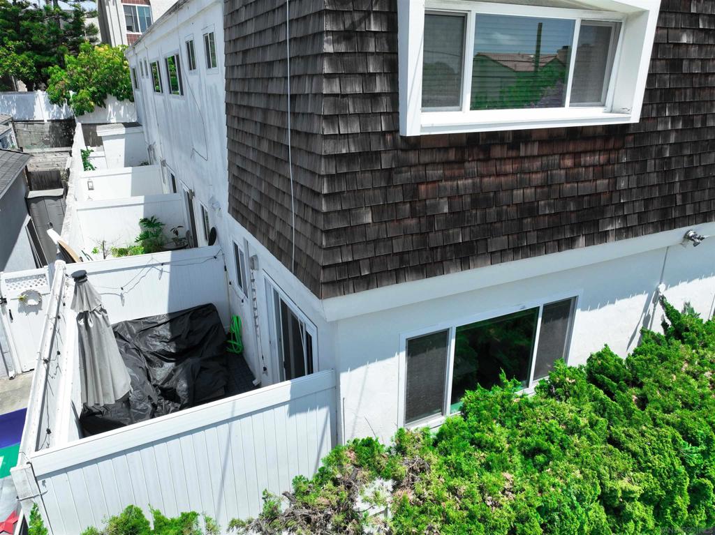 4073 Gresham St. Property Photo 4