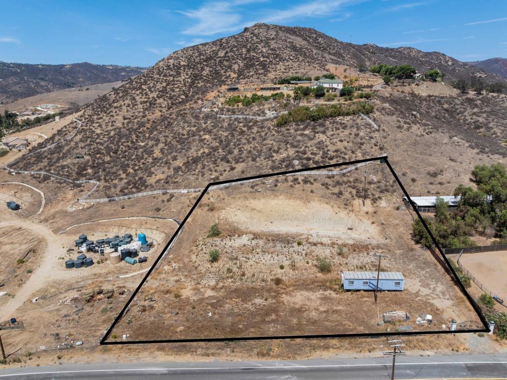 5352 Dehesa Property Photo 1