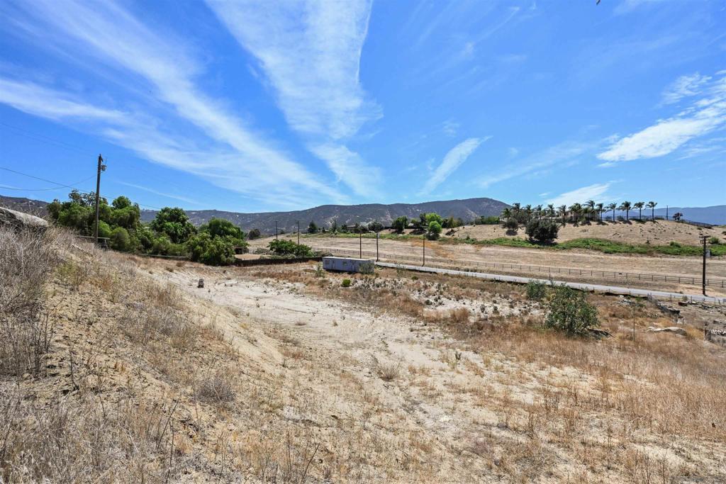 5352 Dehesa Property Photo 10
