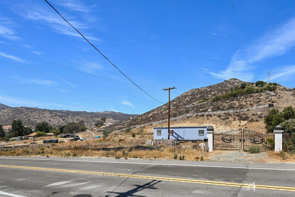 5352 Dehesa Property Photo 15