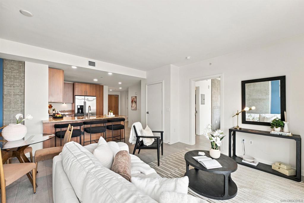 800 The Mark Lane 504 Property Photo 11