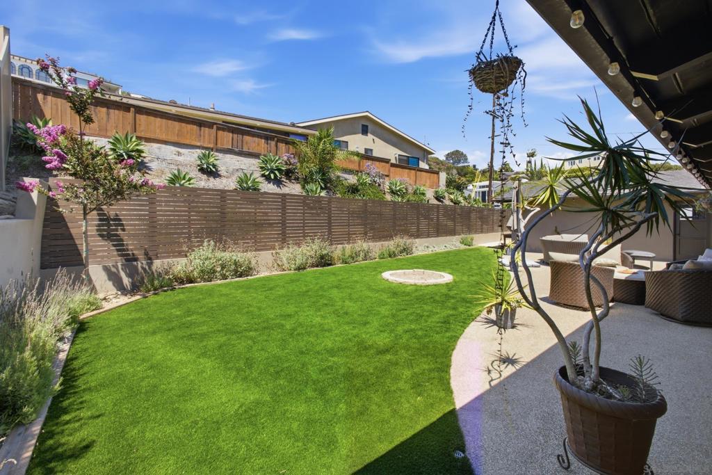 1044 Avenida Amantea Property Photo 43