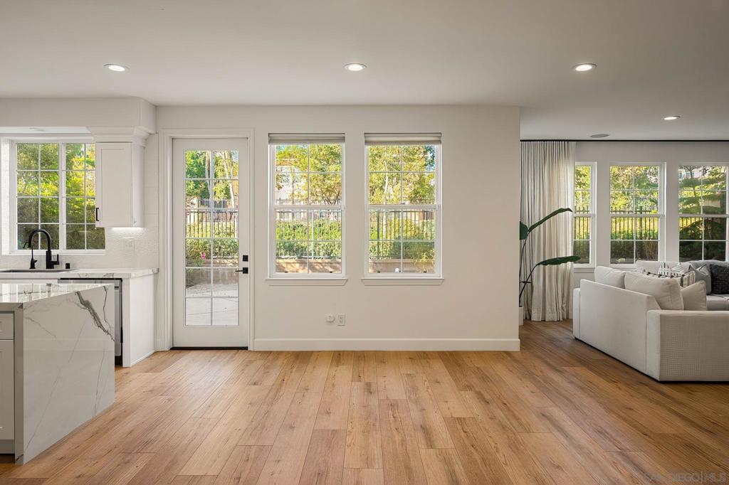 31 Montclair Property Photo 9