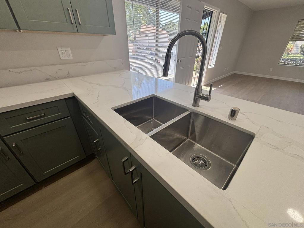 13942 Via Rimini Property Photo 12