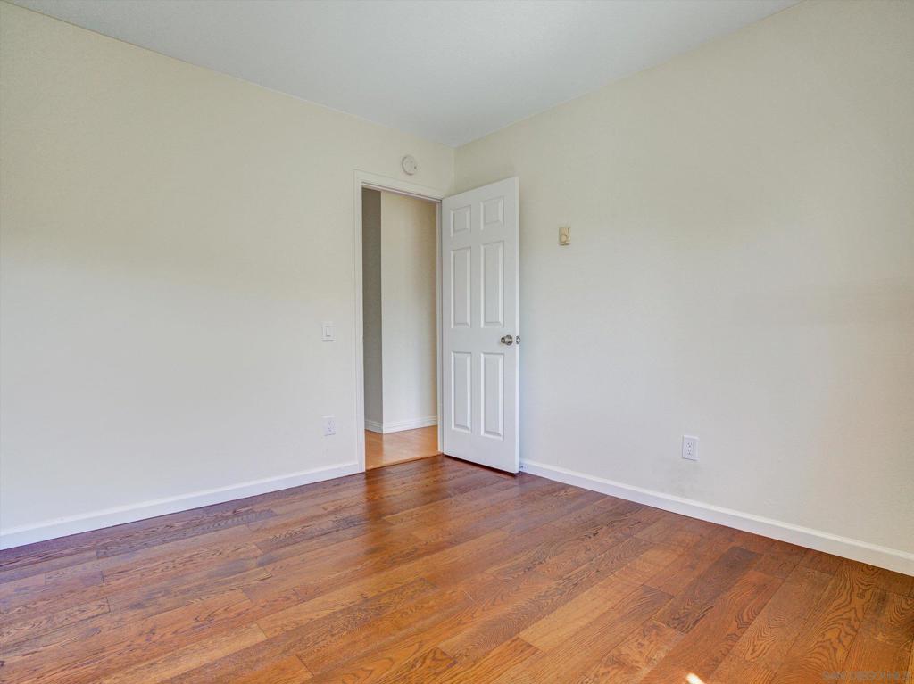 8753 Lake Murray Blvd 4 Property Photo 23