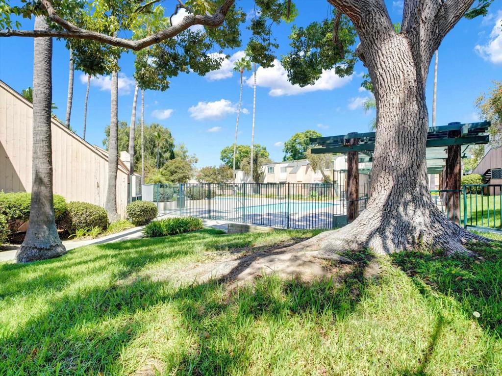 8753 Lake Murray Blvd 4 Property Photo 32
