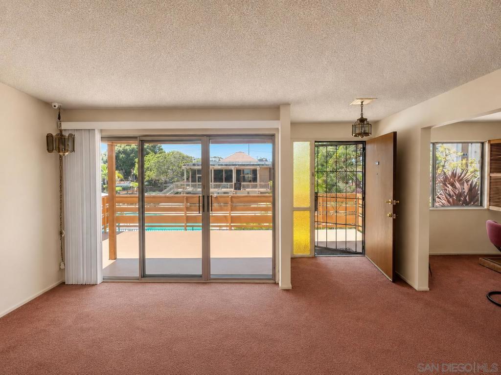 2640 Worden St 210 Property Photo 6