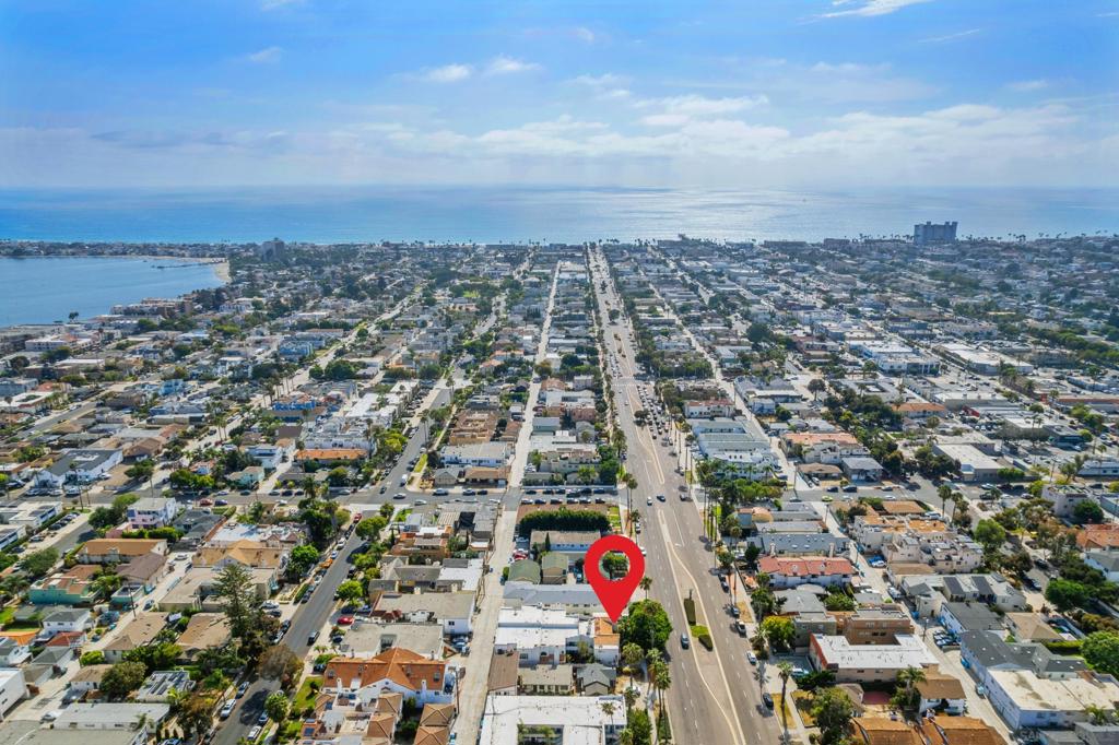 1445 Grand Ave B Property Photo 30
