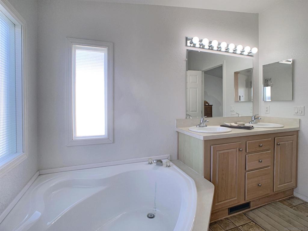 3505 Alpine Blvd Spc 57 Property Photo 28