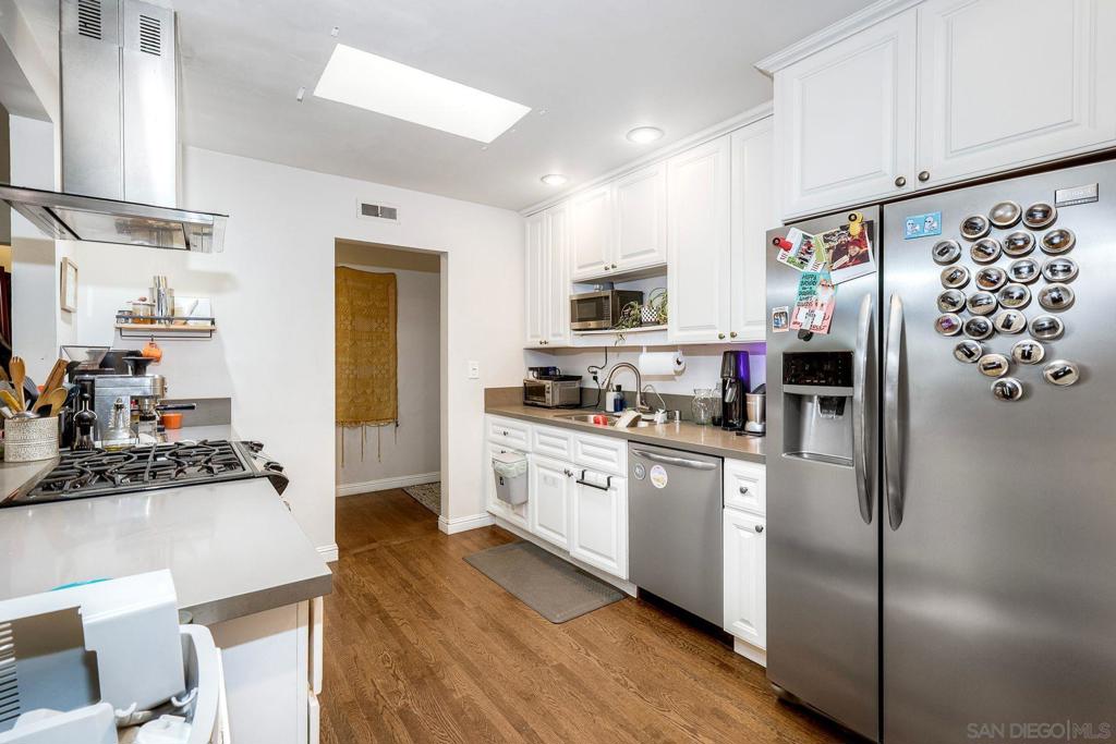 5060 Cole Property Photo 6