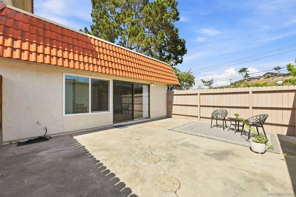 2812 Via Magia Property Photo 24