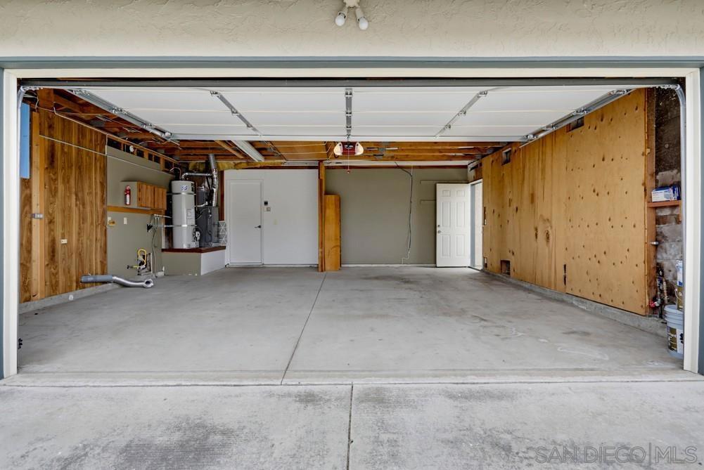 203 Carissa Property Photo 32