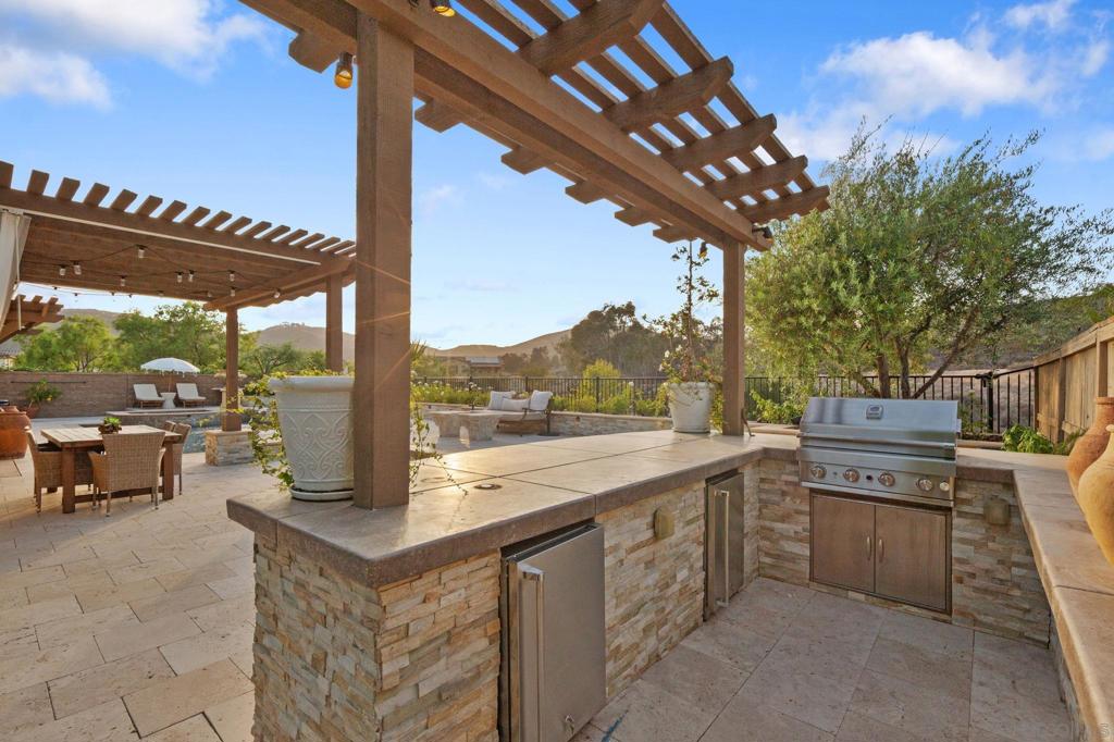 17812 Ralphs Ranch Rd Property Photo 32