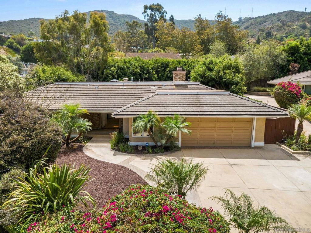 2560 Caminito La Paz Property Photo 1