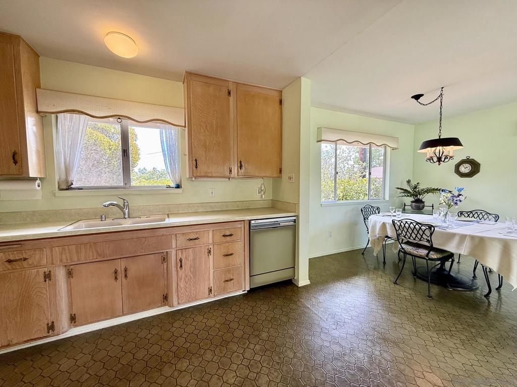 2235 Milton Court Property Photo 15