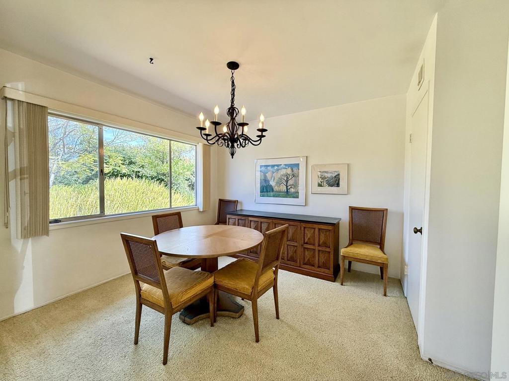 2235 Milton Court Property Photo 19