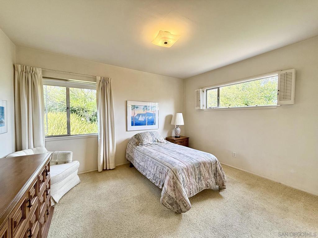 2235 Milton Court Property Photo 22