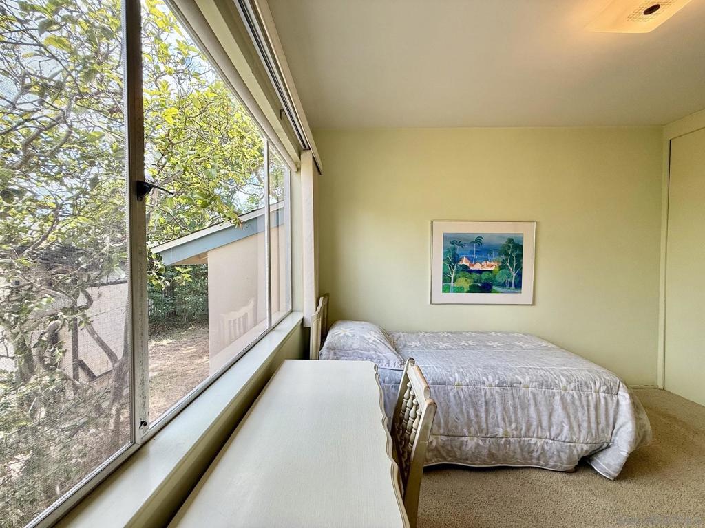 2235 Milton Court Property Photo 29