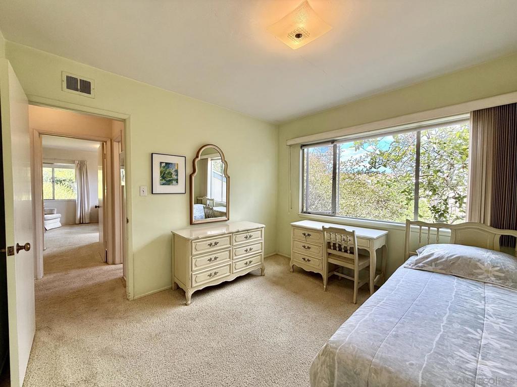 2235 Milton Court Property Photo 30