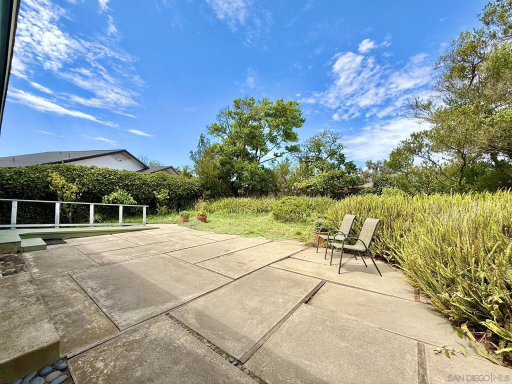 2235 Milton Court Property Photo 45