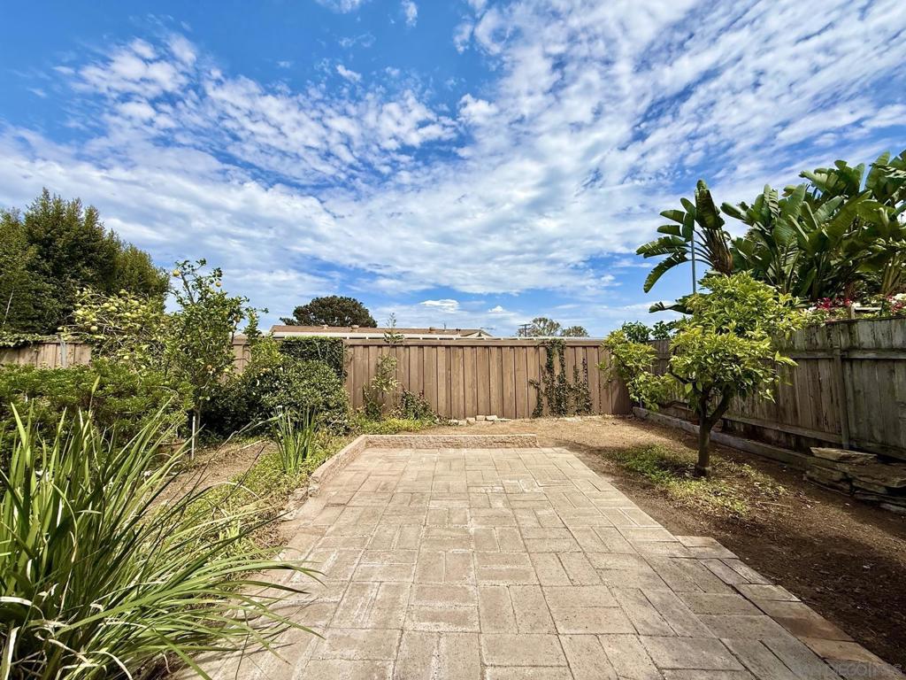 2235 Milton Court Property Photo 53