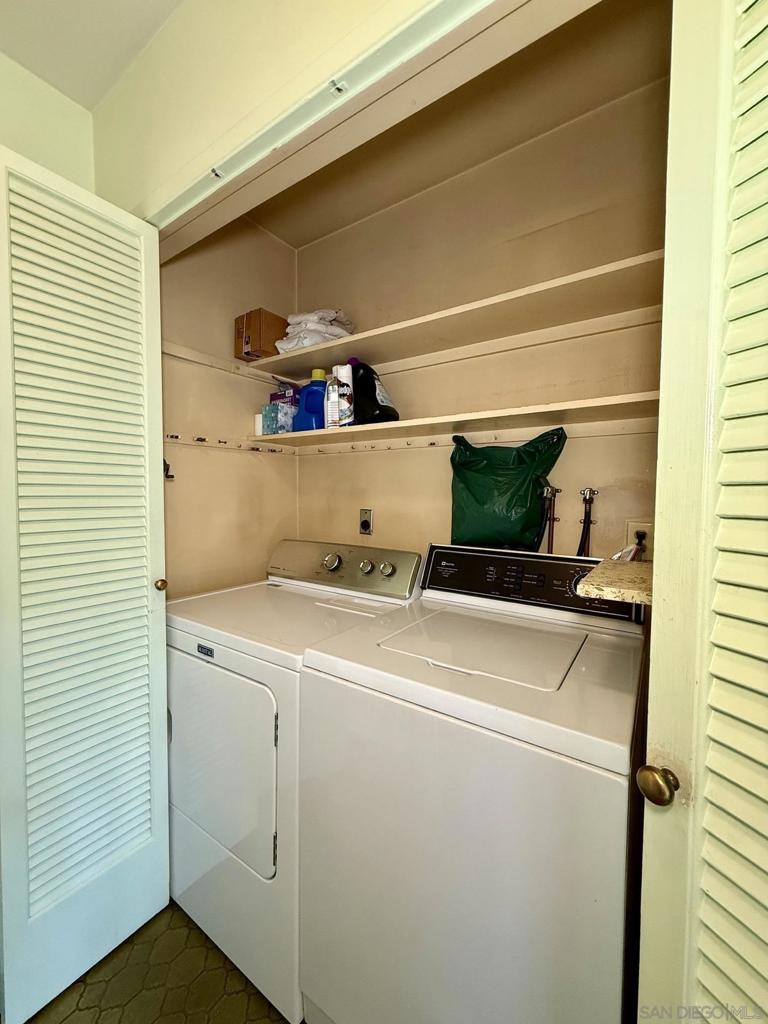 2235 Milton Court Property Photo 56
