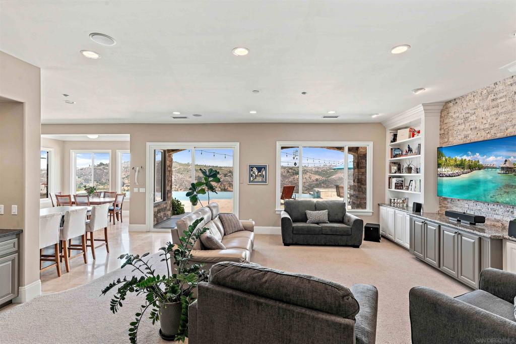 7295 Eagle Mountain Road Property Photo 13