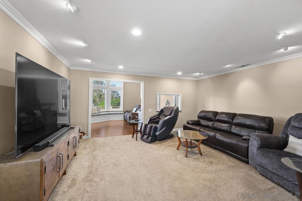 3190 Galloway Drive Property Photo 11