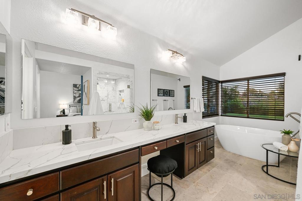 12893 Palisades Court Property Photo 40