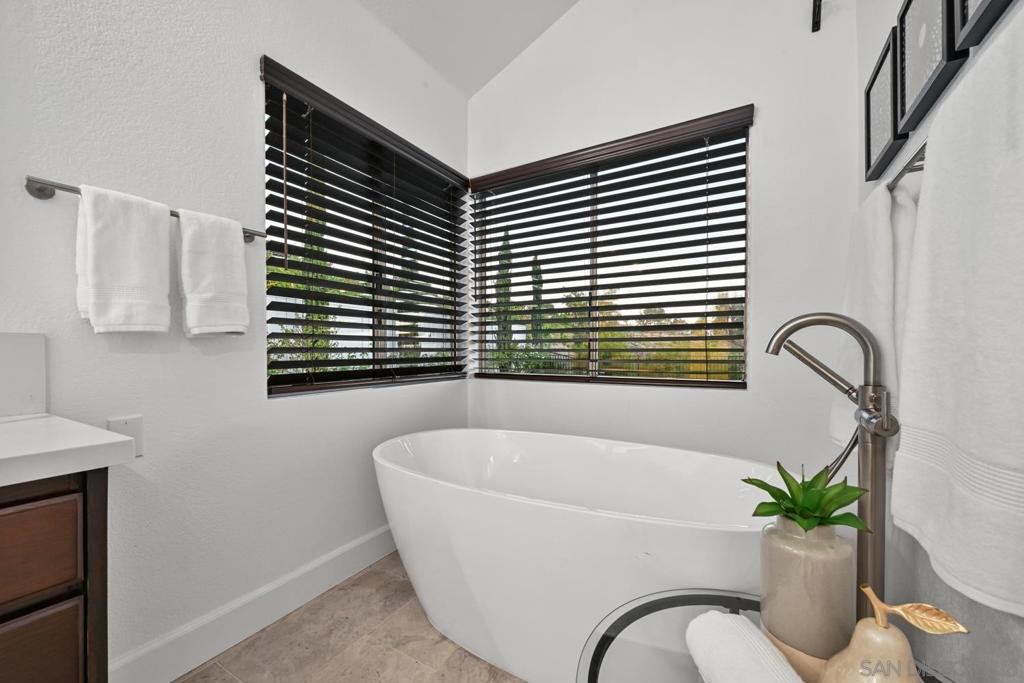 12893 Palisades Court Property Photo 41