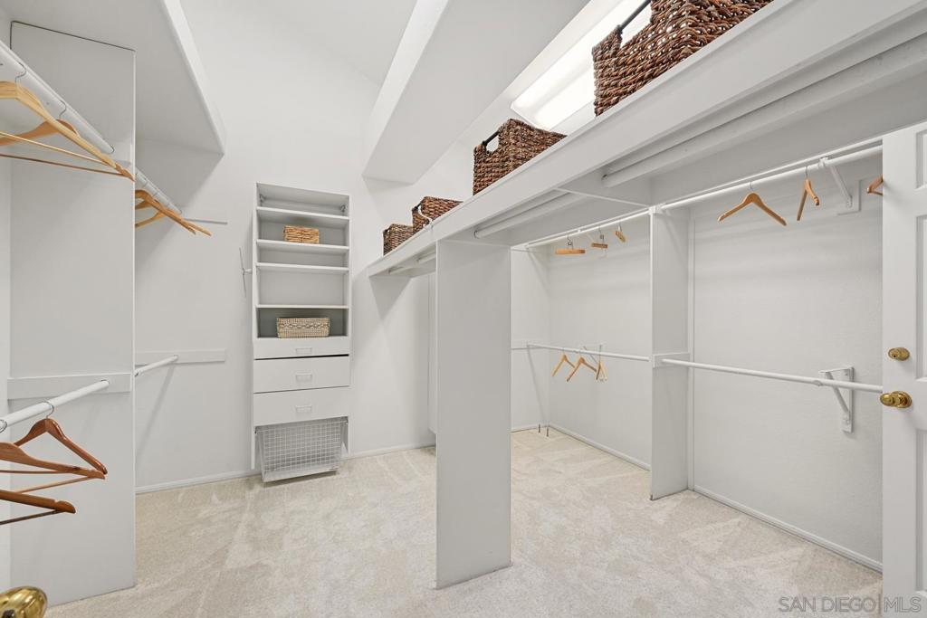 12893 Palisades Court Property Photo 43