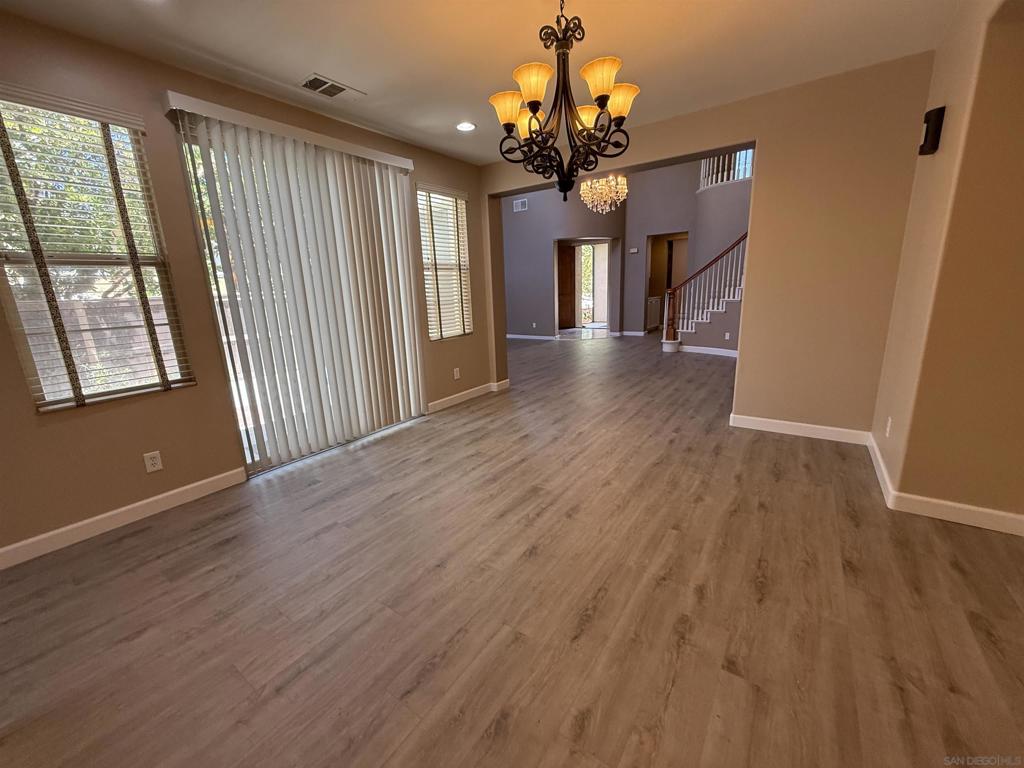 2750 Dove Tail Dr Property Photo 6