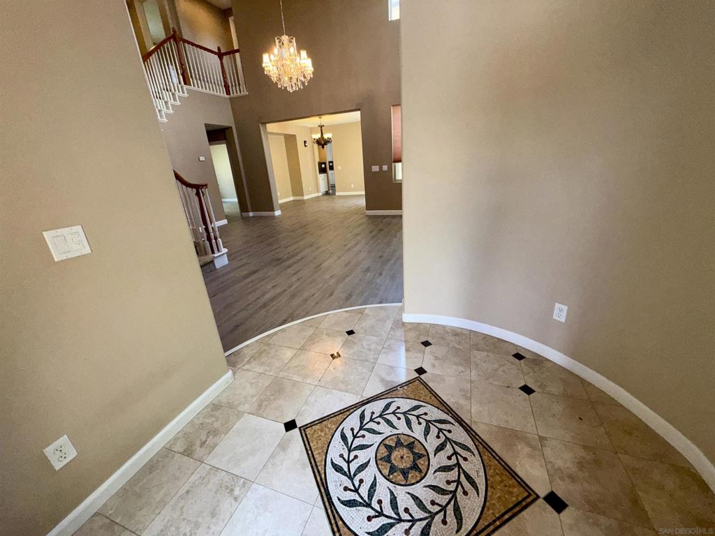 2750 Dove Tail Dr Property Photo 8