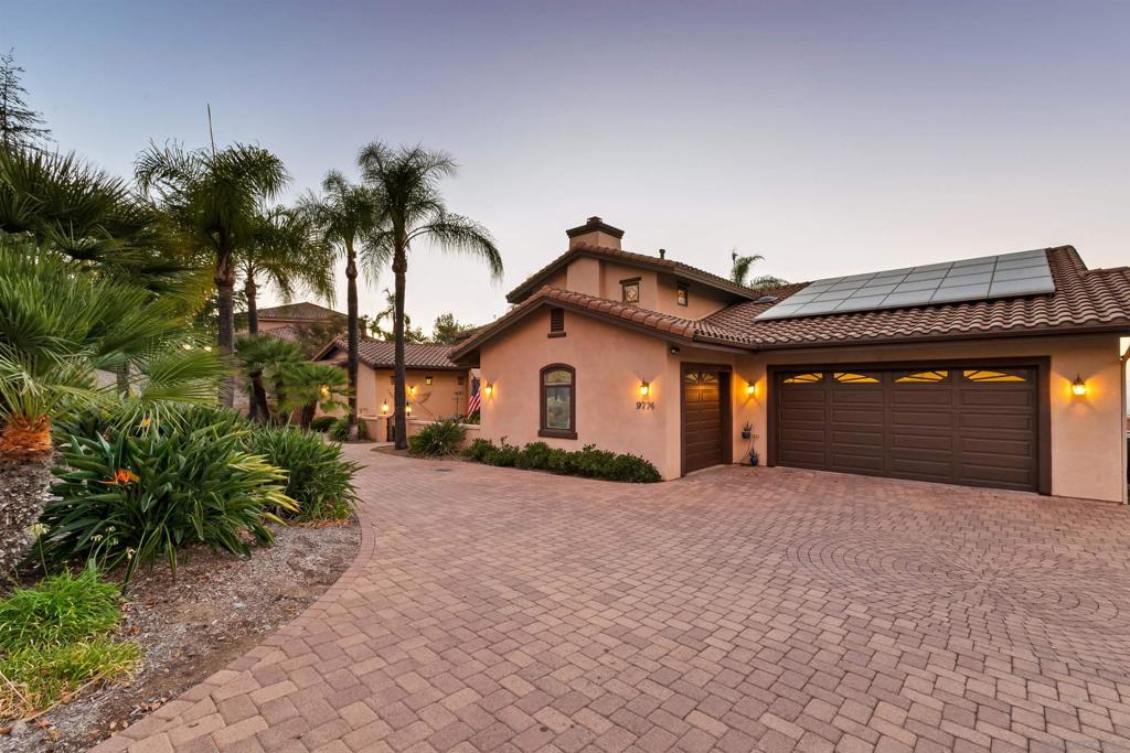 9774 Little Canyon Ln Property Photo 6