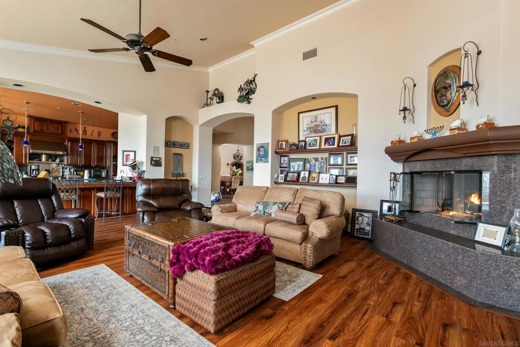9774 Little Canyon Ln Property Photo 14