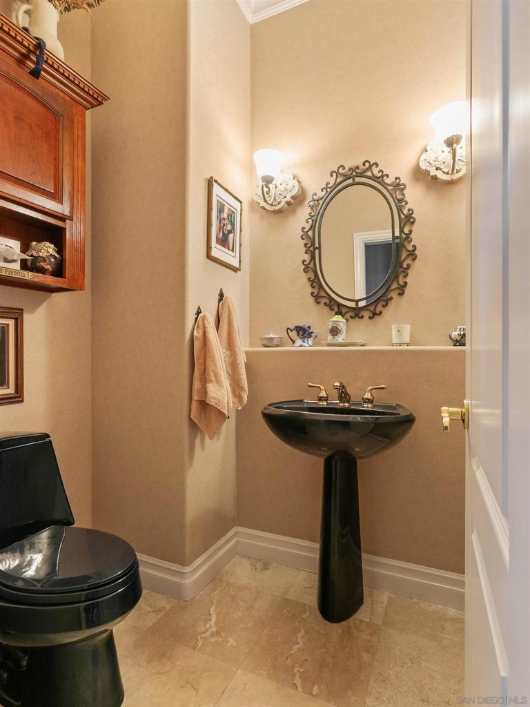 9774 Little Canyon Ln Property Photo 24