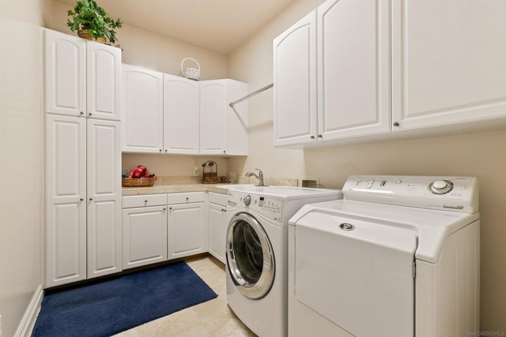 9774 Little Canyon Ln Property Photo 31