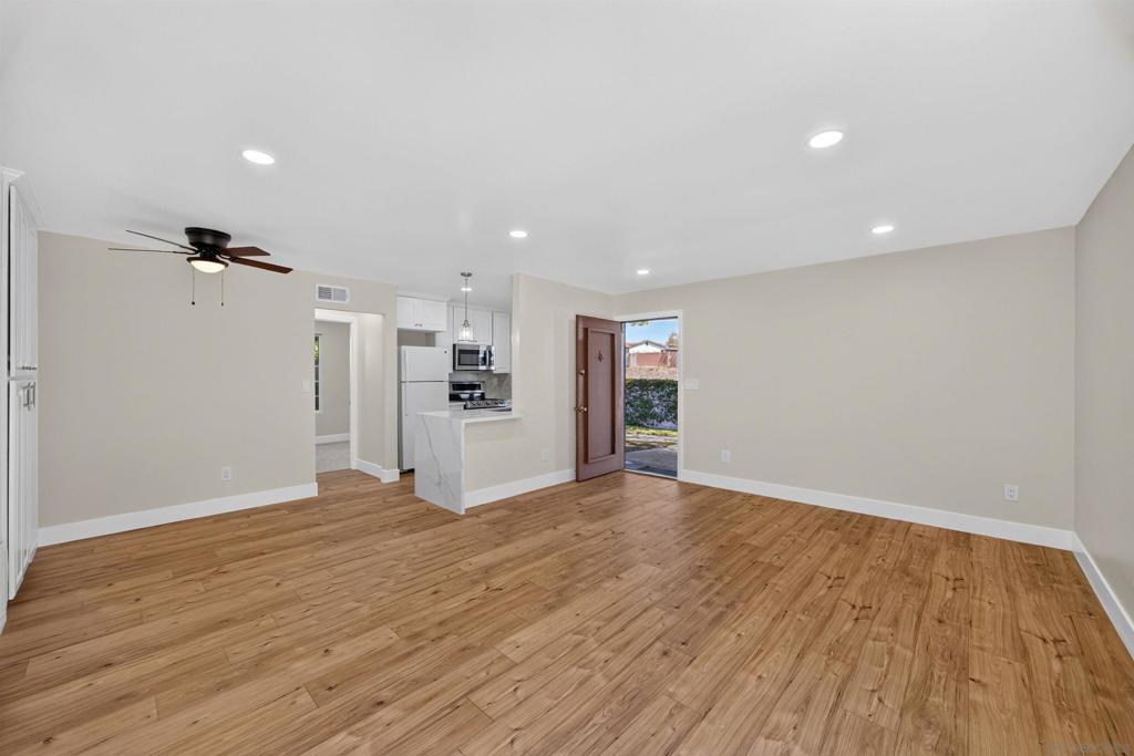 8318 Panorama Ridge Ct Property Photo 14