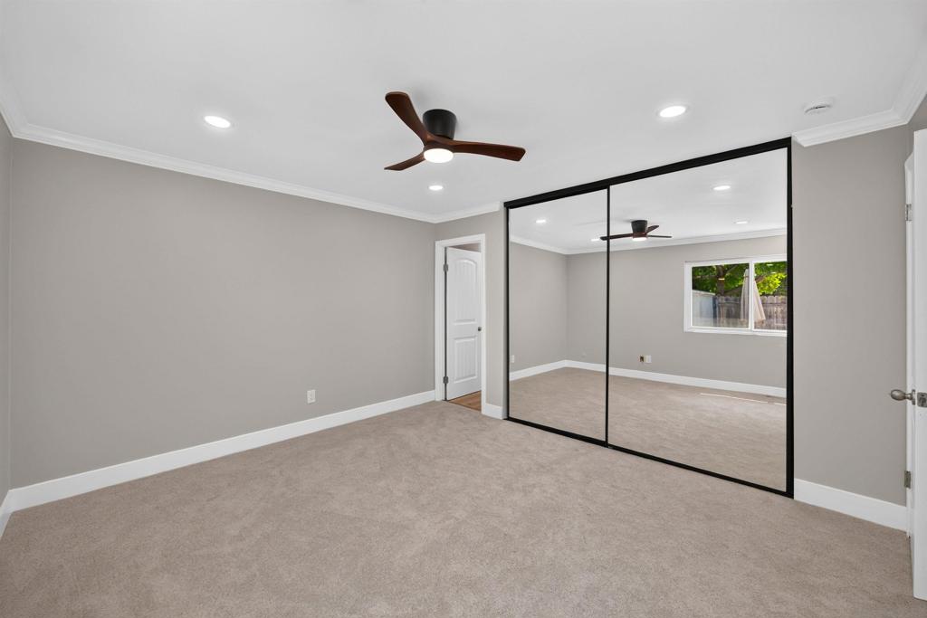 8318 Panorama Ridge Ct Property Photo 16