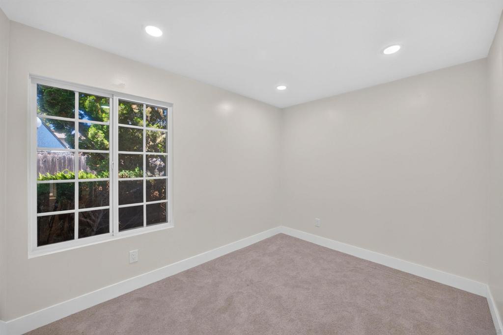 8318 Panorama Ridge Ct Property Photo 22