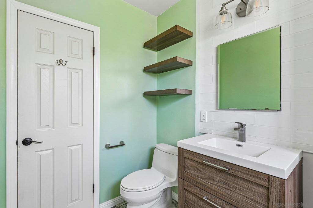 3378 N Mountain View Dr Property Photo 34