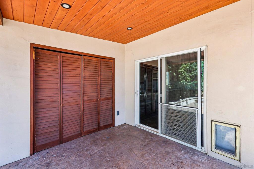 3378 N Mountain View Dr Property Photo 35