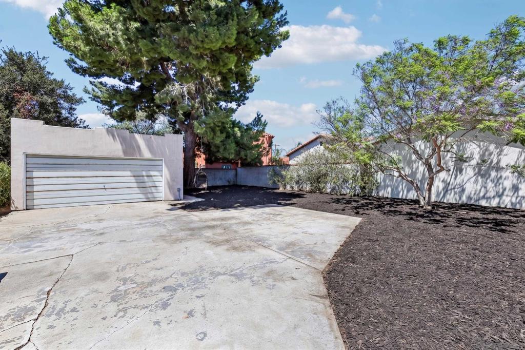 3378 N Mountain View Dr Property Photo 47