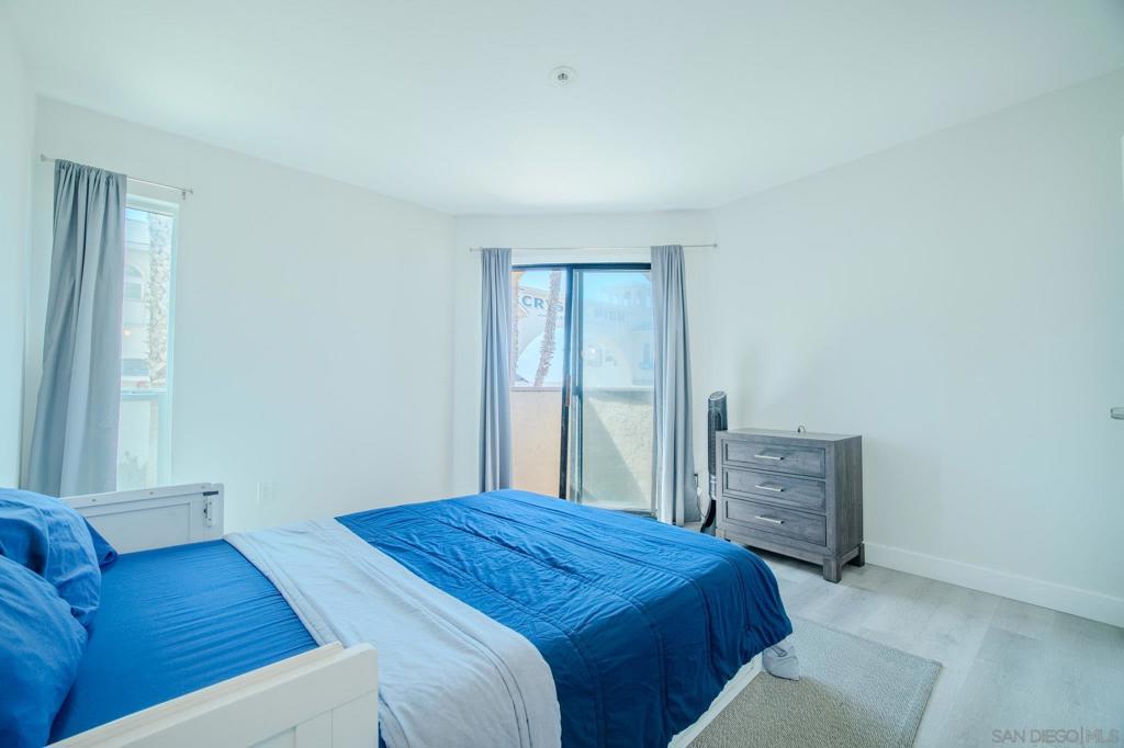 4465 Ocean 4 Property Photo 25