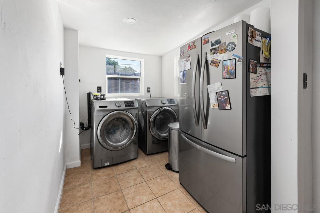 4176 Pepper Property Photo 23
